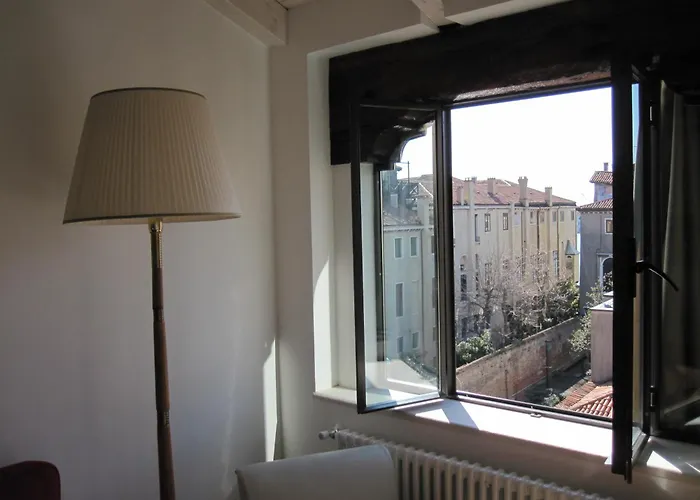 Venice Homes & Holidays