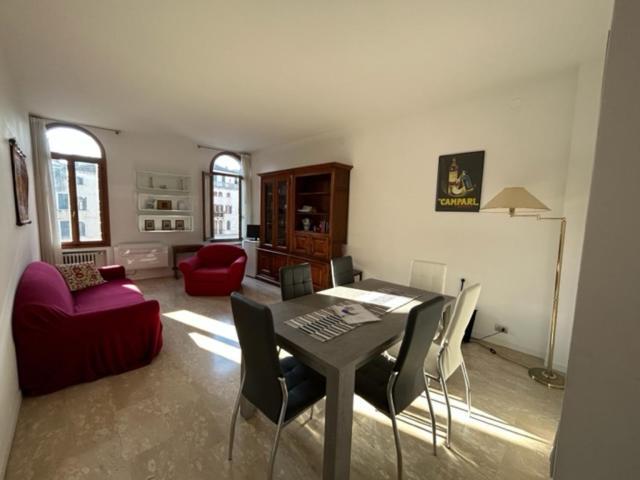 Appartement Homes & Holidays