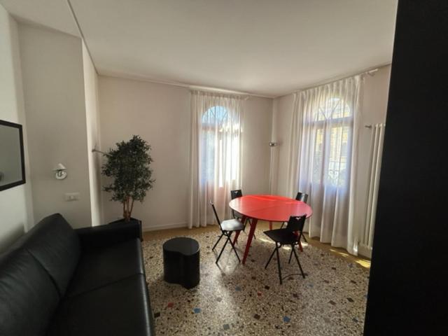 Appartement Homes & Holidays